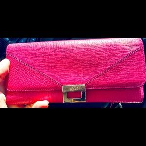 Pretty authTODS wallet rose’ color